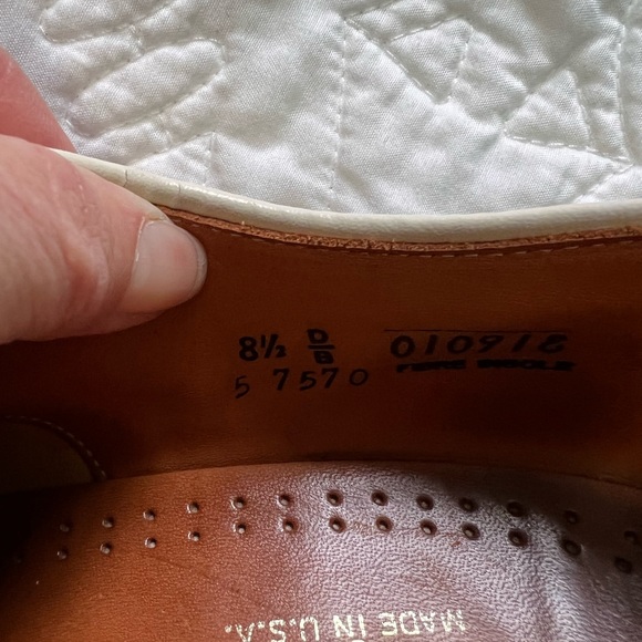 Keith Highlanders Mens 8 1/2 cream oxfords - Picture 7 of 7